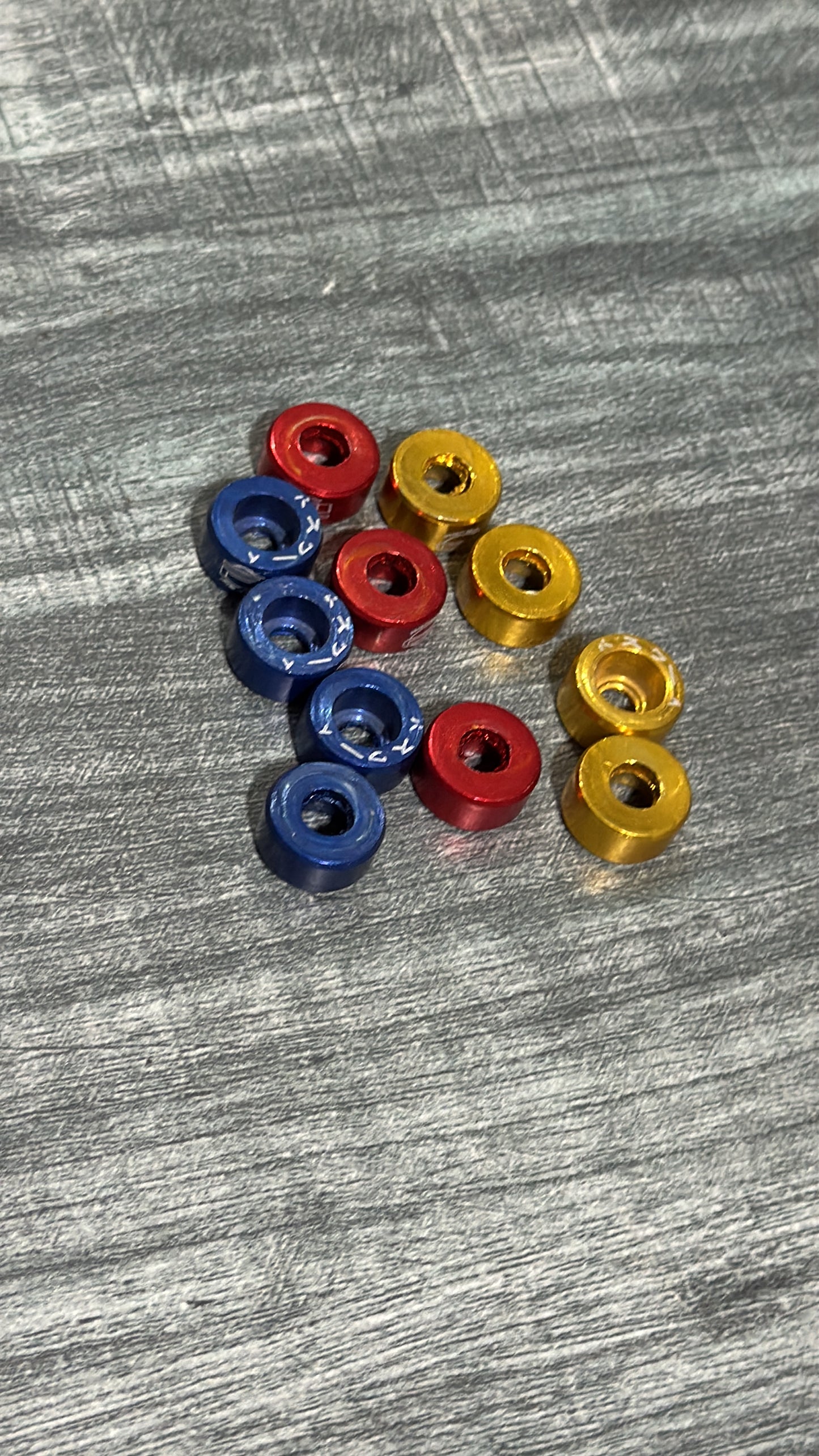4 pic handel nut