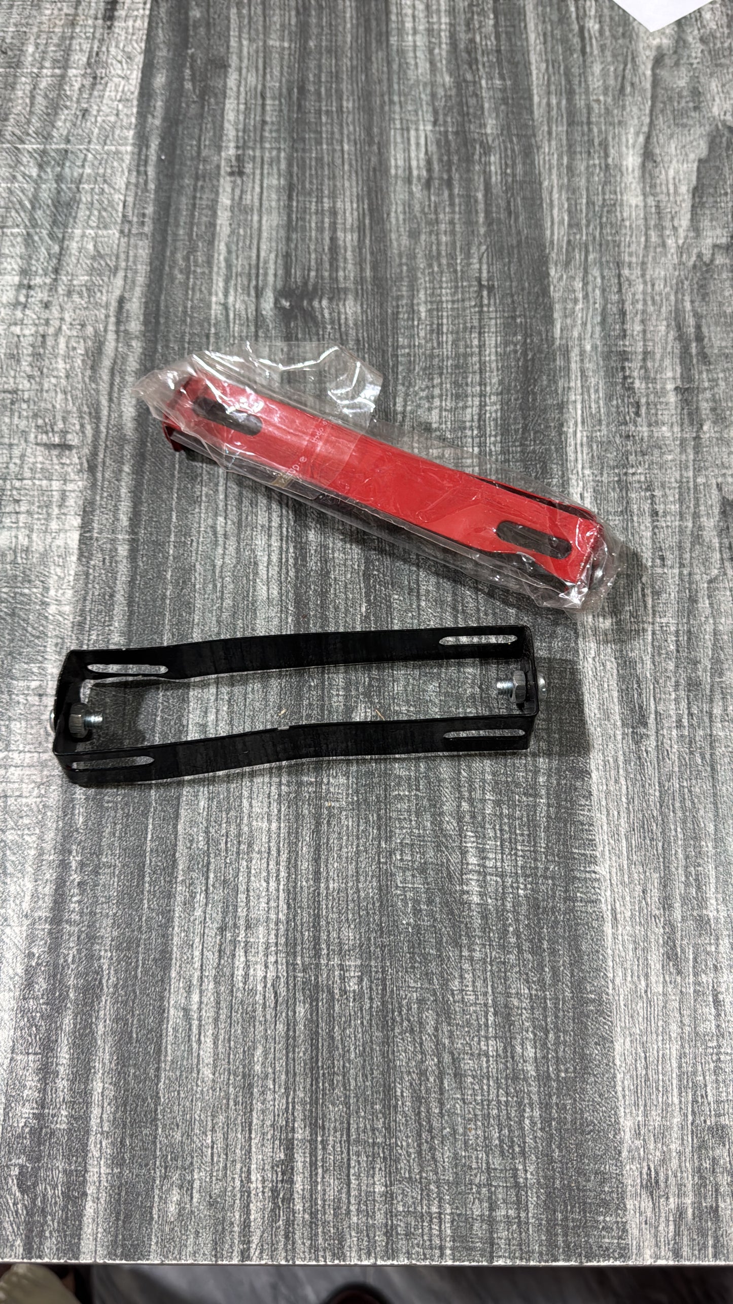 Number plat holder
